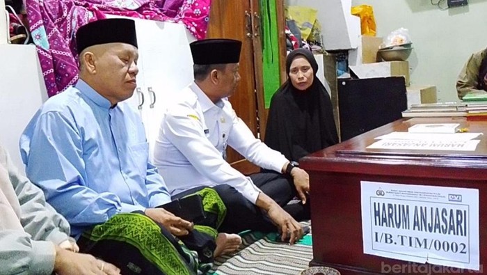 Harum Anjasari (27) menjadi salah satu korban tabrakan kereta rel listrik (KRL) dengan Kereta Api (KA) Argo Bromo Anggrek di Stasiun Bekasi Timur, Kota Bekasi.