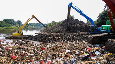 Normalisasi Ciliwung Dikebut, Antisipasi Banjir Jakarta