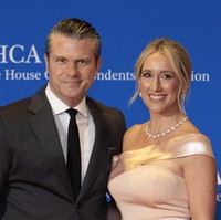 Istri Menhan AS Diolok-olok Pakai Baju Murah, Influnecer Ini Dihujat Balik