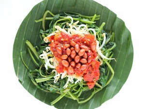 Resep Pembaca: Resep Plecing Kangkung Khas Lombok yang Segar Pedas Nendang
