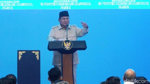 Presiden Prabowo Subianto saat groundbreaking 13 proyek hilirisasi nasional tahap 2 di kompleks Kilang Pertamina Cilacap, Rabu (29/4/2026).