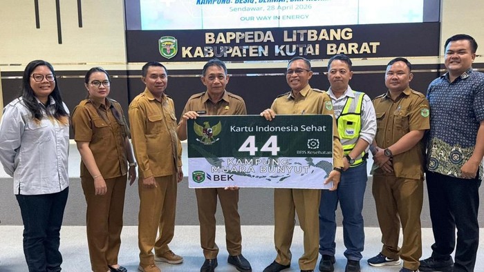 PT BEK di Kutai Barat menggratiskan BPJS Kesehatan bagi warga sekitarnya. (dok Istimewa)