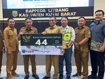 PT BEK di Kubar Jalankan Program BPJS Gratis ke Warga Sekitar