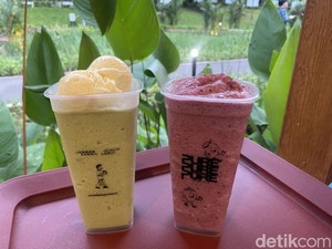 Manis Segar! Jajan Smoothies Enak di Taman Bendera Pusaka Barito