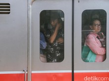 Gerbong Wanita Dipindah ke Tengah, Setuju?