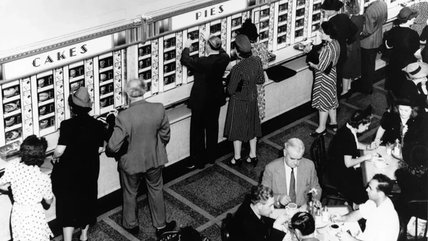 10 Potret Restoran Cepat Saji Zaman Dulu, Sudah Ada Sejak Tahun 1910!