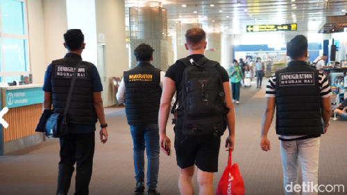 roses deportasi GI, WNA Italia yang berulah di jalanan Bali, Selasa (28/4/2026).