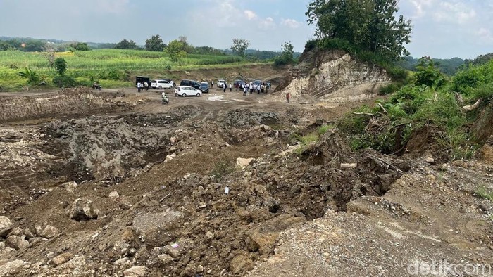 Satgas sidak di galian C Desa Gunungsari Mojokerto