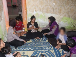 Polda Jambi Turunkan Trauma Healing Anak Korban Pembunuhan Tetangga