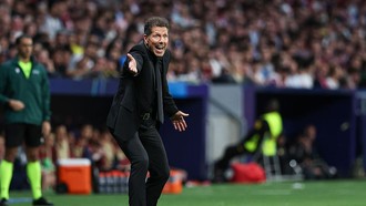 Injak Logo Atletico, Ben White Dilabrak Diego Simeone