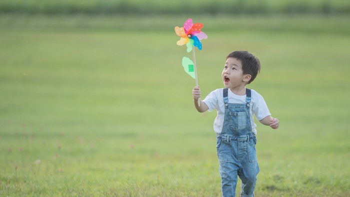 Anak sedang bermain
