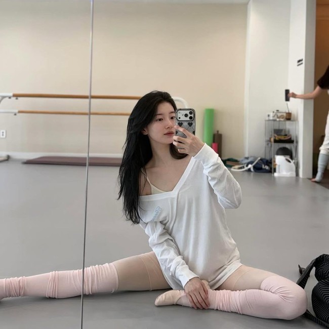 7 Gaya Bae Suzy Latihan Balet, Cantik Alami dengan Wajah Tanpa Makeup