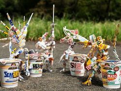 Kreatif! Bungkus Snack Disulap Jadi Karya Seni Menakjubkan