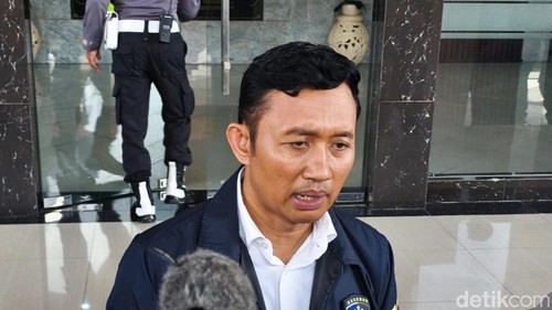 Direktur Reserse Siber Polda Bali Kombes Aszhari Kurniawan.