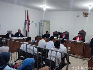 6 Terdakwa Kasus Korupsi Pelebaran Jalan di Pagar Alam Jalani Sidang Perdana