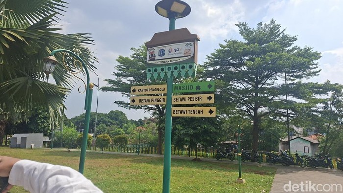 Kampung Ismail Marzuki di Setu Babakan, Jakarta Selatan