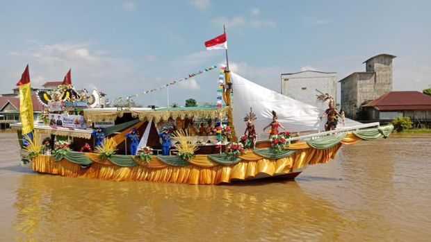 Kelotok. (laman MMC Palangka Raya) Kelotok. (laman MMC Palangka Raya)