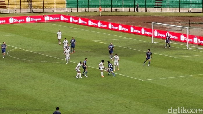 Laga PSIM Jogja vs Persita Tangerang di Stadion Sultan Agung, Bantul, Kamis (30/4/2026).