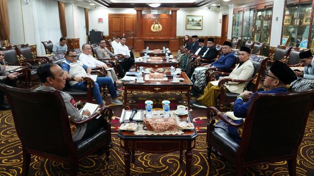 Polri dan Kementerian Haji dan Umrah Republik Indonesia memperkuat kerja sama dalam upaya melindungi jemaah haji. (dok.istimewa)