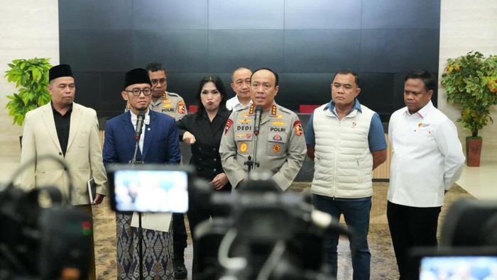 Polri dan Kementerian Haji dan Umrah Republik Indonesia memperkuat kerja sama dalam upaya melindungi jemaah haji. (dok.istimewa)