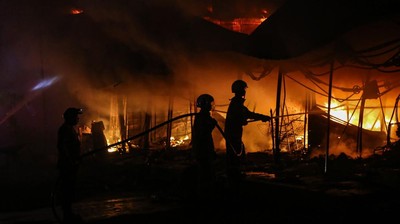 Si Jago Merah Ngamuk di Pasar Kanjengan, Ratusan Kios Hangus