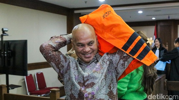 Komisaris Utama PT Inti Alasindo Energy (IAE), Arso Sadewo, menjalani sidang putusan sela di Pengadilan Tindak Pidana Korupsi (Tipikor) Jakarta, Kamis (30/4/2026).