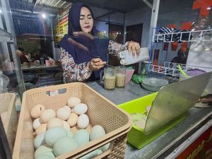 Warung STMJ ITB di Nganjuk Ini Jadi Favorit Pemburu Stamina Malam