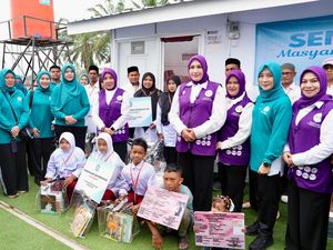 TP PKK Salurkan Bantuan Sosial & Gelar Senam Sehat di Huntara Aceh Utara