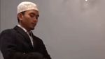 Janji Ustaz Pakai Jas Vidi Aldiano untuk 100 Hari Tahajud