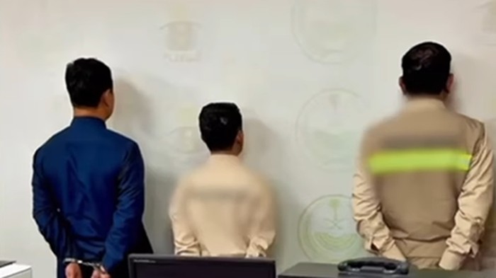 WNI ditangkap di Makakh soal haji ilegal berseragam petugas haji.