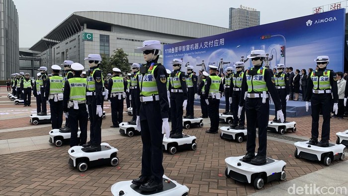 AiMoga Robot Chery