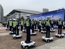 Potret Kota Masa Depan: Wara-wiri Pakai Taksi Otonom, Lalu Lintas Diatur Robot