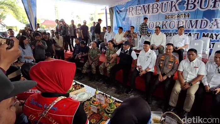 Aksi Massa di DPRD Sumsel saat ditemui Forkopimda Sumsel.