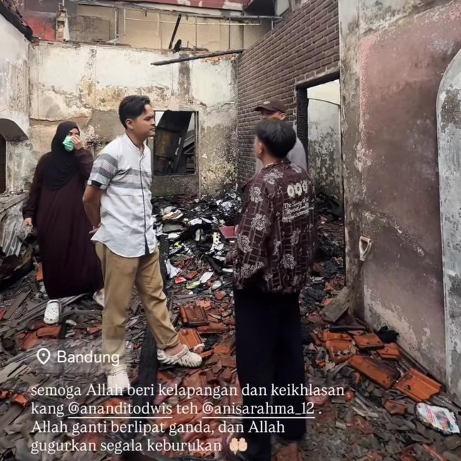 Penampakan Rumah Anisa Rahma Usai Kebakaran, 3.500 Al-Quran Ditemukan Utuh