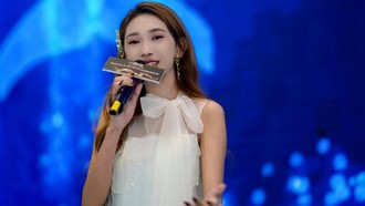 Icha Yang Tampil Memukau di TV China
