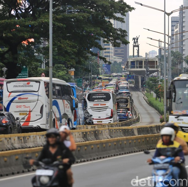 Imbas Mayday, Layanan TransJakarta Sempat Ditutup Sementara