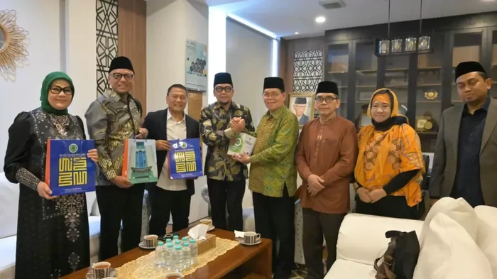 Kaukus Parlemen Sambangi MUI