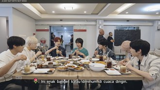Keseruan Ria SW Ajak Member NCT Wish Kulineran Ala Warlok Jakarta!