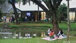 Long Weekend, Warga Habiskan Waktu di Taman Bendera Pusaka