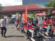 Ribuan Massa Aksi May Day Padati DPRD Sumsel