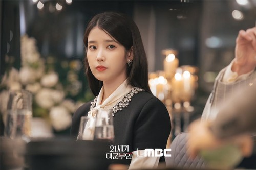 Adegan dalam drama Korea Perfect Crown.