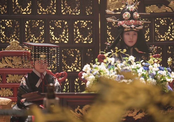 Drama Korea Perfect Crown.