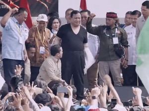 Momen Prabowo Tanya Para Buruh di May Day: MBG Bermanfaat atau Tidak?