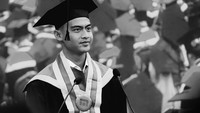 Pratama Arhan Wisuda, Ramai Ditanya Soal Cewek