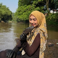 “Tadinya nggak mau operasi hidung, tadinya cuma pengin konka, sinus dan punya polip. Kemarin karena sekalian ya udah, sekalian ke estetik biar cantik, ucap Ricis dalam wawancara dengan Selebrita Pagi. Foto: Dok. Instagram Ria Ricis