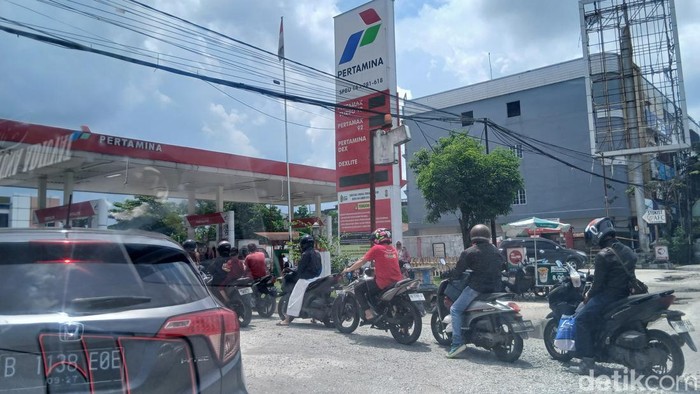 BBM Jenis Bio Solar-Pertalite di Pekanbaru Langka, Eceren Ikut Kosong