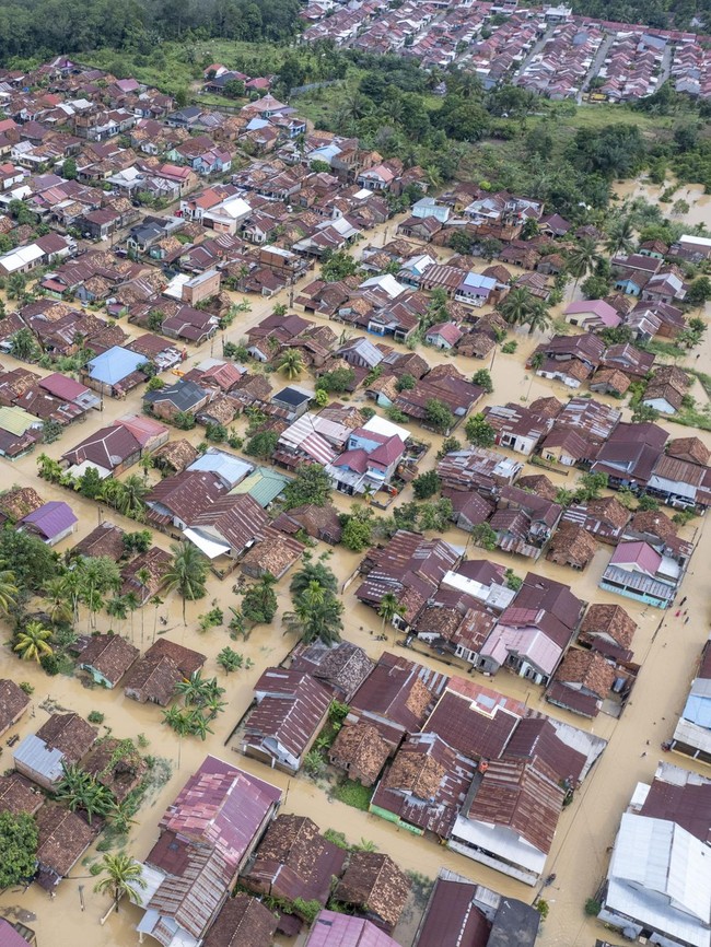 Banjir Kepung Ratusan Rumah di Kota Jambi