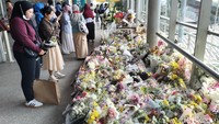 Bunga Duka Cita di Bekasi Timur