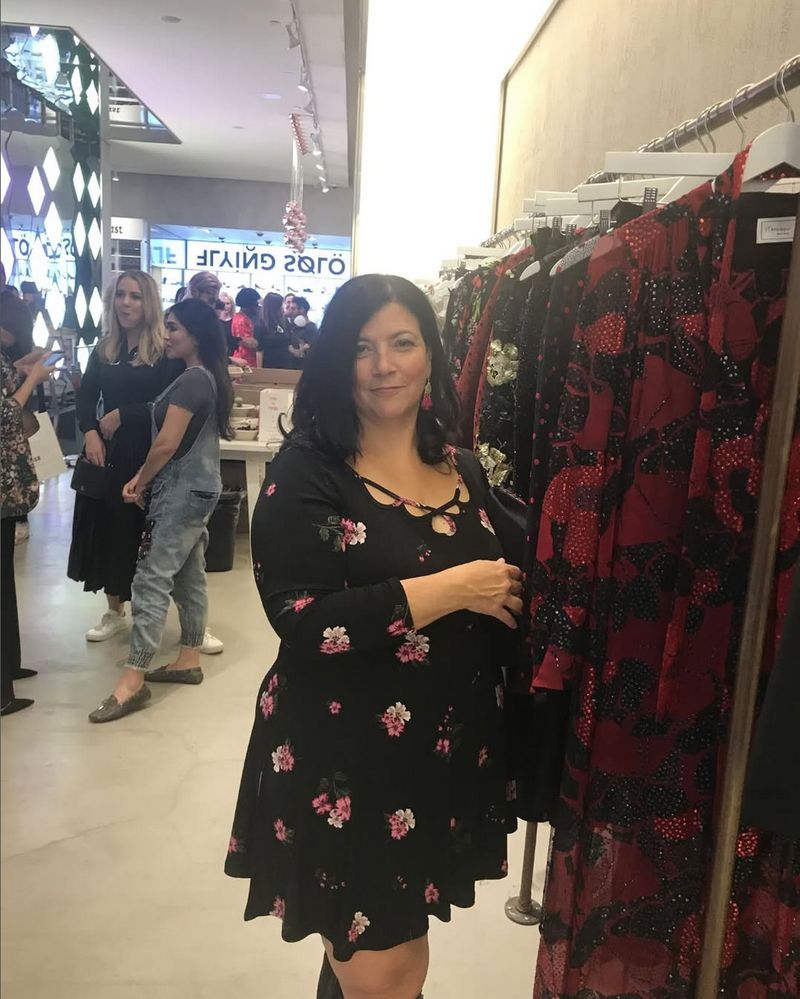 Denise Cesare Denise Cesare, pendiri brand Fits Everybody To A T.