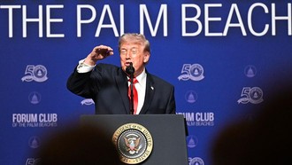 Trump Ada di Kantor Saat Rentetan Tembakan Gegerkan Gedung Putih